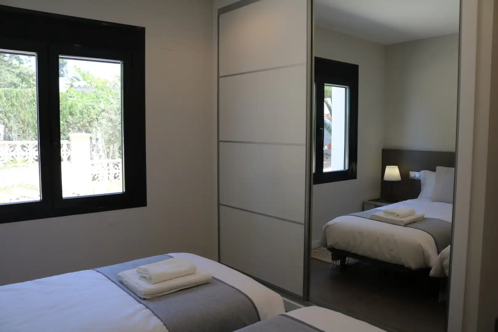 Houses for rent in Cala Advocat - Baladrar