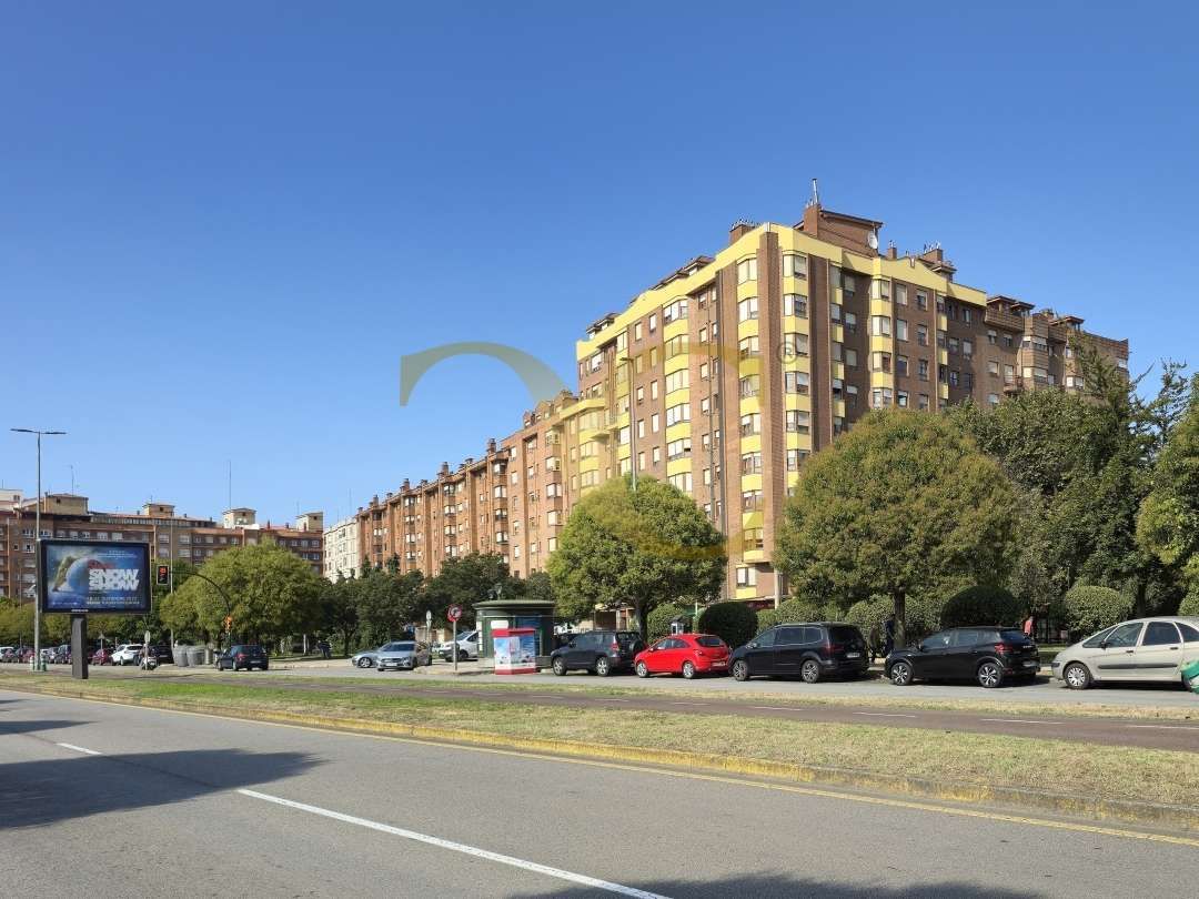 Exterior view of Flat for sale in Gijón   with Heating, Private garden and Storage room