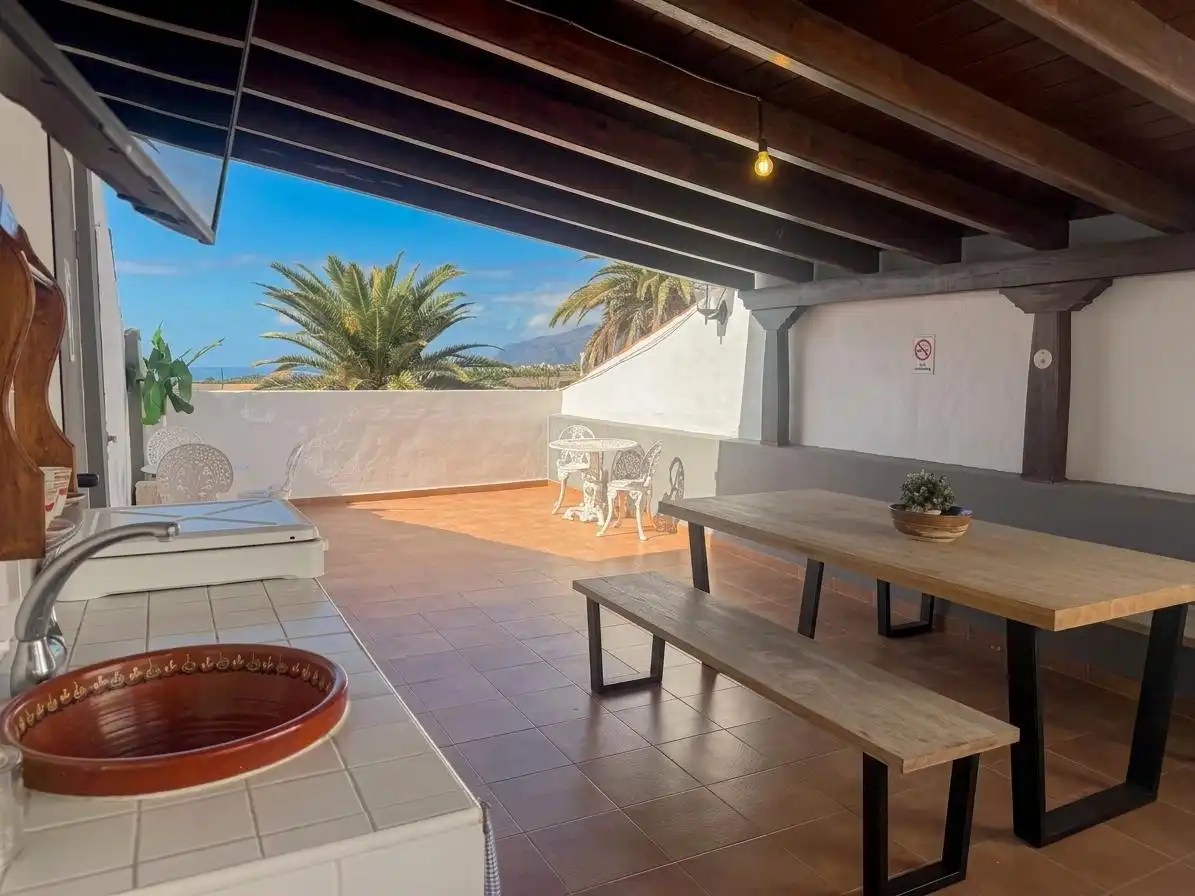 Terrassa de Casa o xalet en venda en Guía de Isora amb Aire condicionat, Terrassa i Moblat