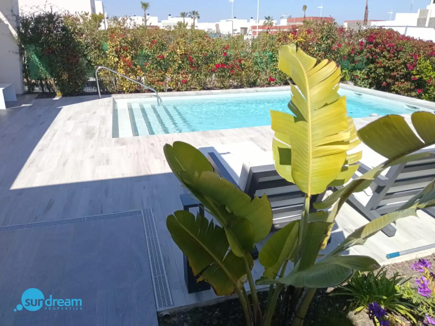 Piscina de Casa o chalet en venta en Algorfa con Aire acondicionado, Calefacción y Jardín privado