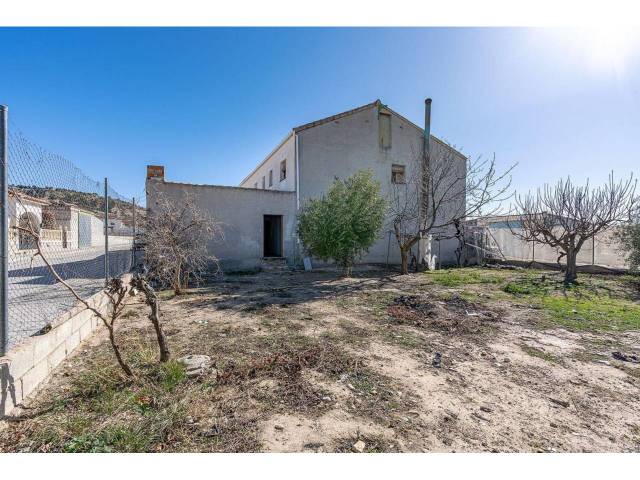Casa-chalet en Venta en Cortes de Baza