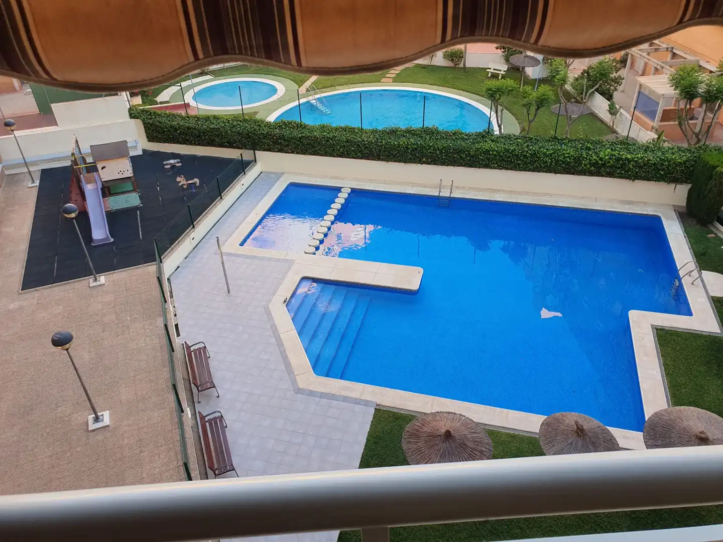 Schwimmbecken von Wohnung zur Miete in Alicante / Alacant mit Klimaanlage, Parkett und Möbliert