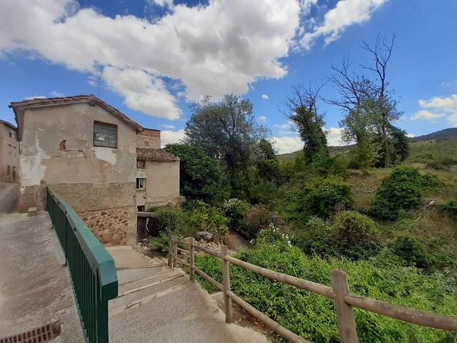 Casa adosada en Venta en Bergasa