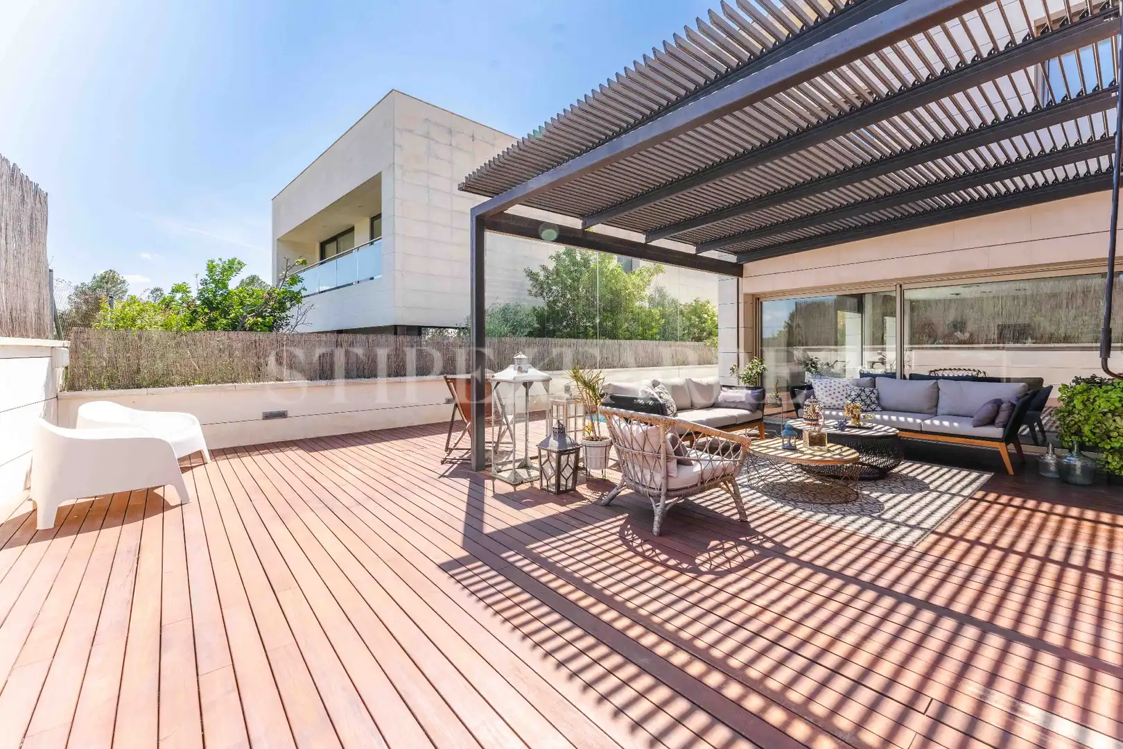 Terraza de Casa o chalet de alquiler en El Papiol con Aire acondicionado, Calefacción y Jardín privado