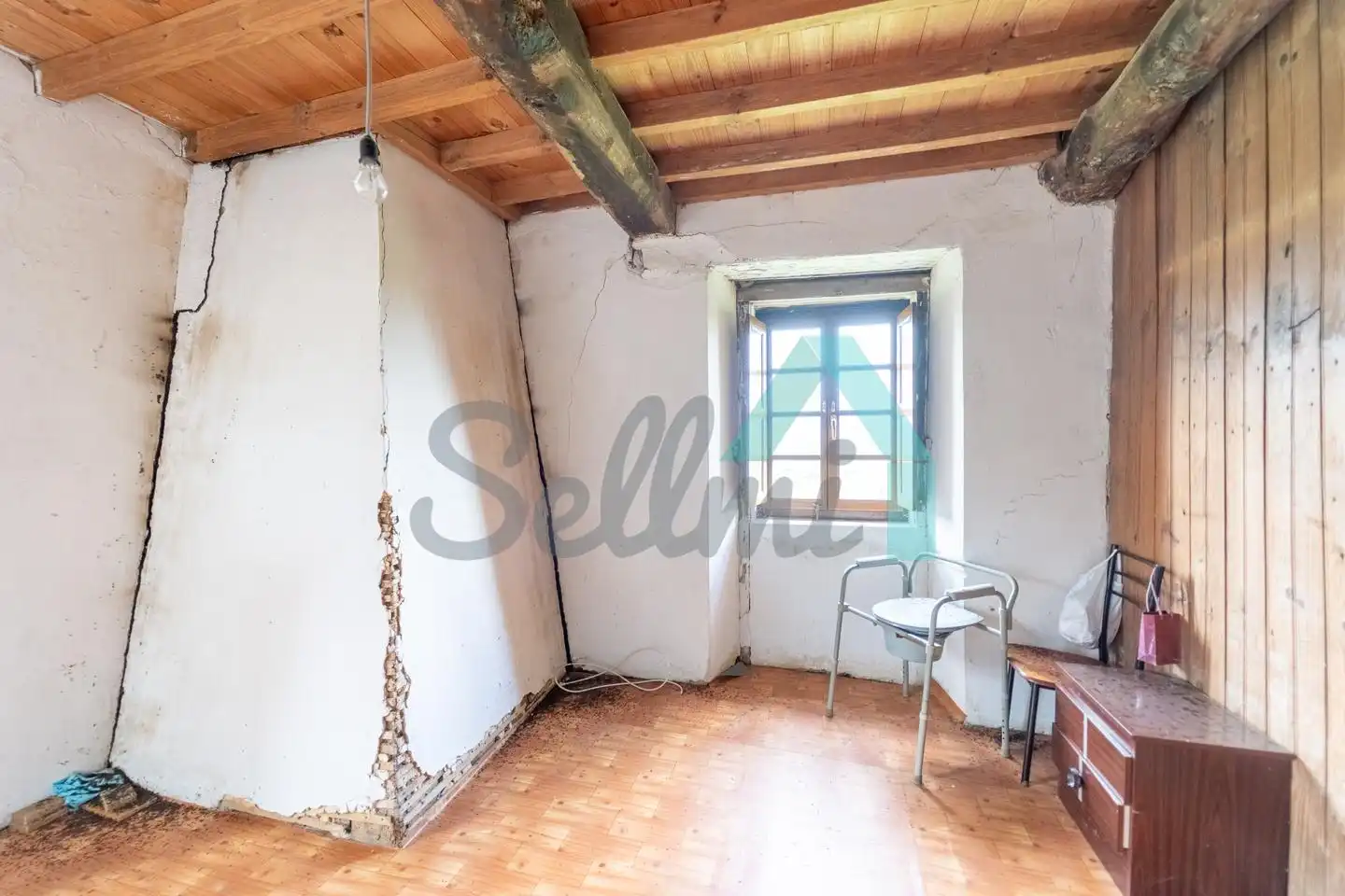 Sala de estar de Casa o chalet en venta en Castropol con Jardín privado y Parquet