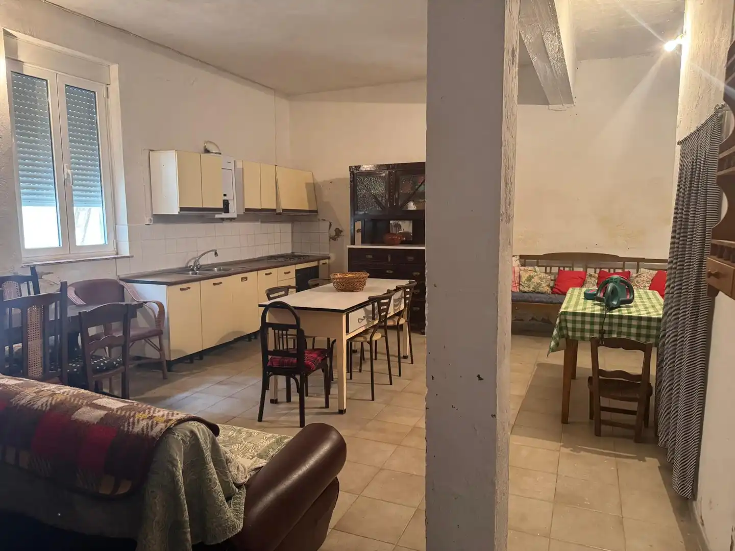 Cuina de Casa o xalet en venda en Urdiales del Páramo amb Calefacció, Traster i Internet