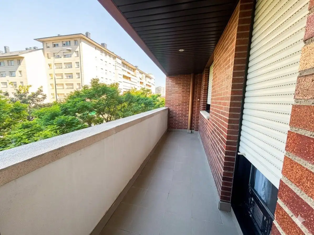 Balcony of Flat for sale in  Logroño  with Heating, Parquet flooring and Terrace