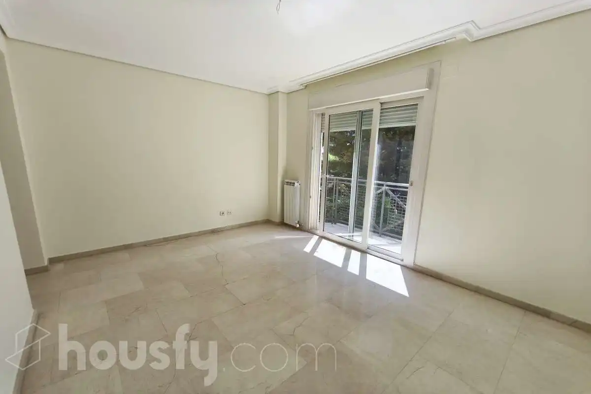 Habitación de Piso de alquiler en Madrid con Aire acondicionado, Calefacción y Terraza