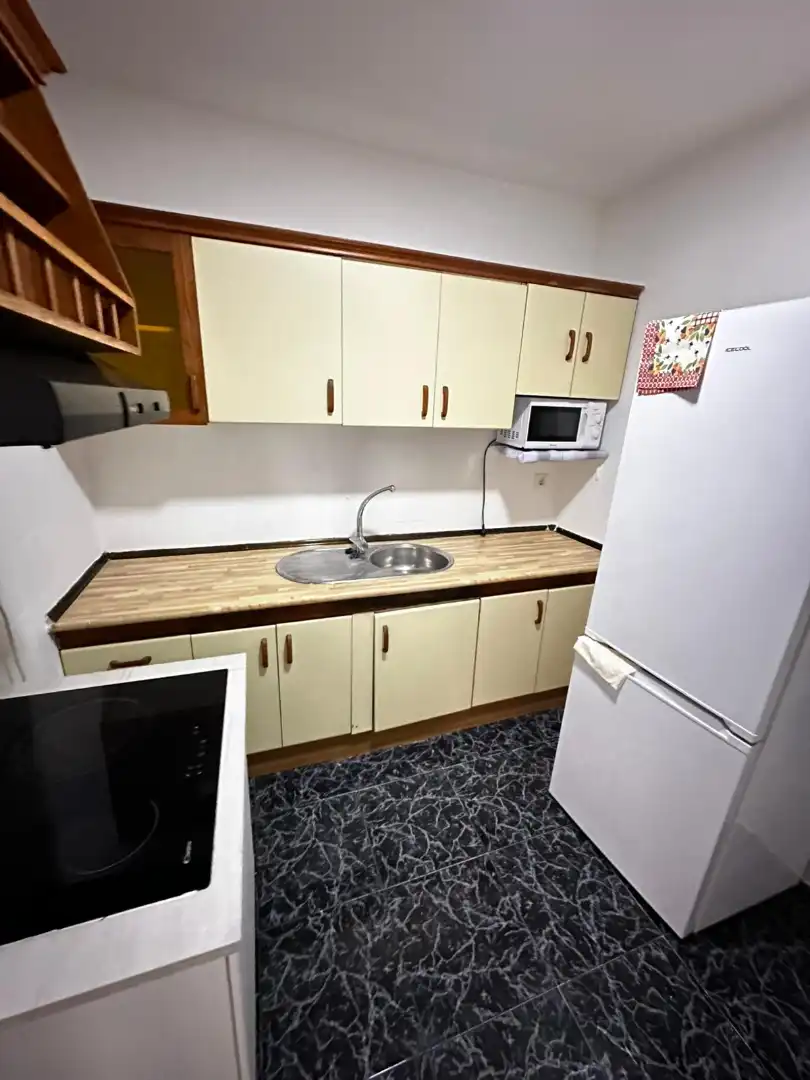 Cocina de Piso en venta en Jaén con Aire acondicionado y Amueblado