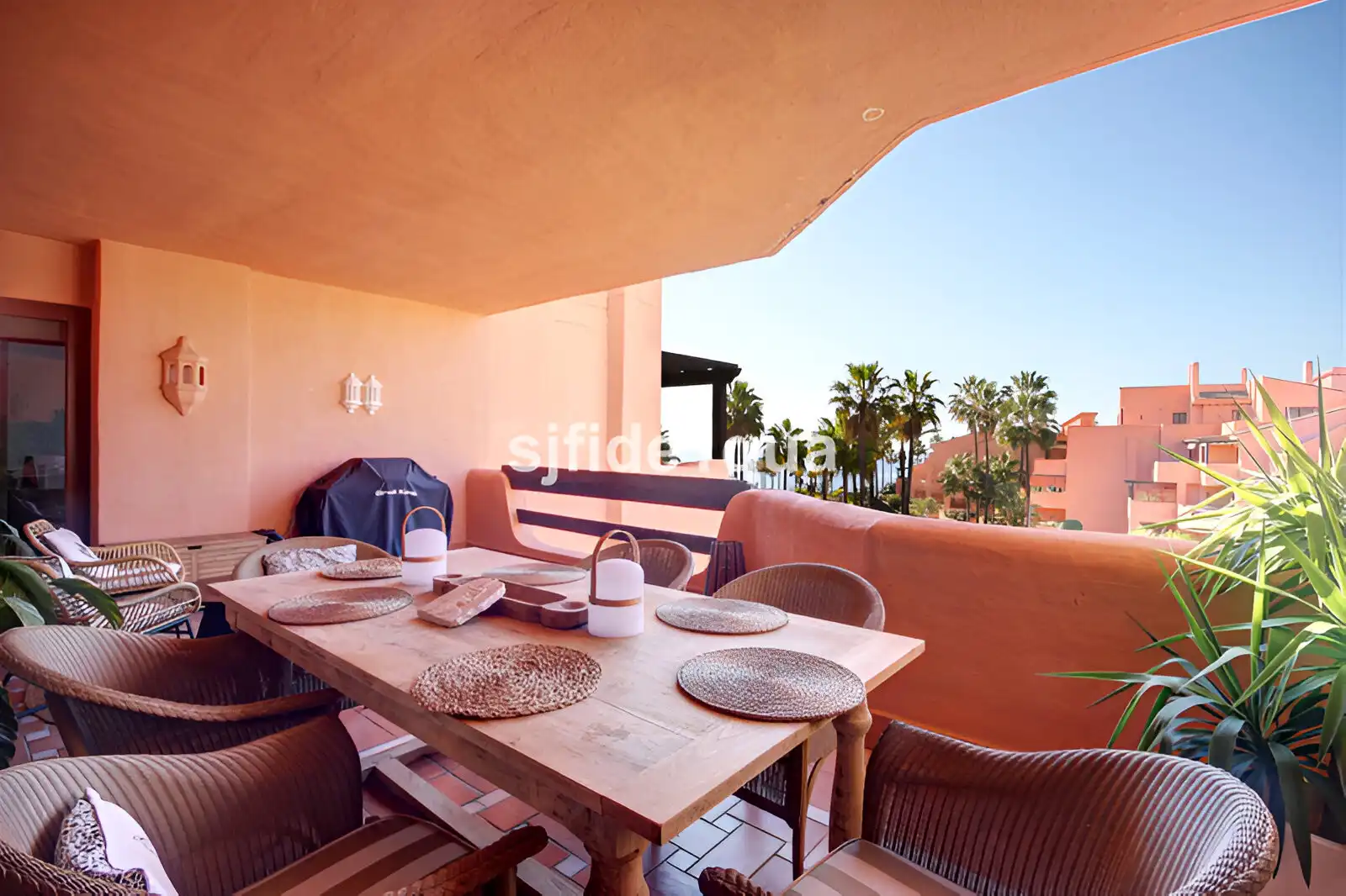 Apartment mit Pool zum Verkauf in Estepona Pueblo