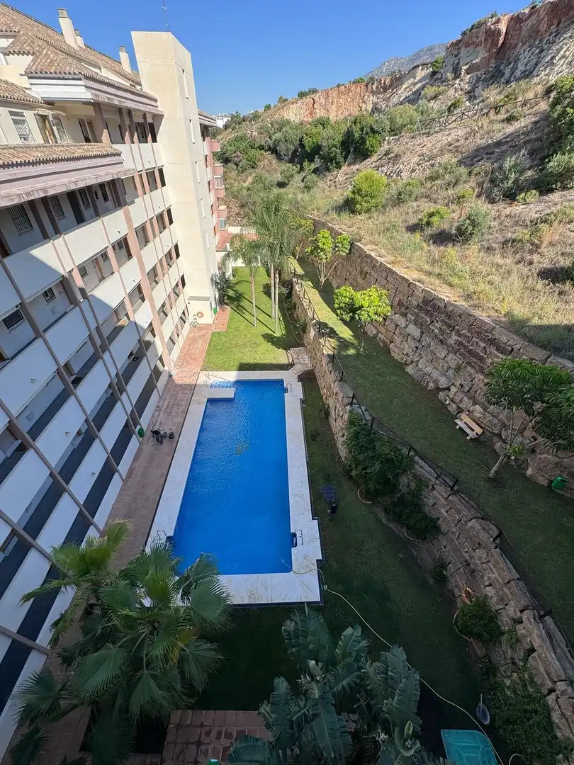 Ático con piscina en venta en Los Pacos