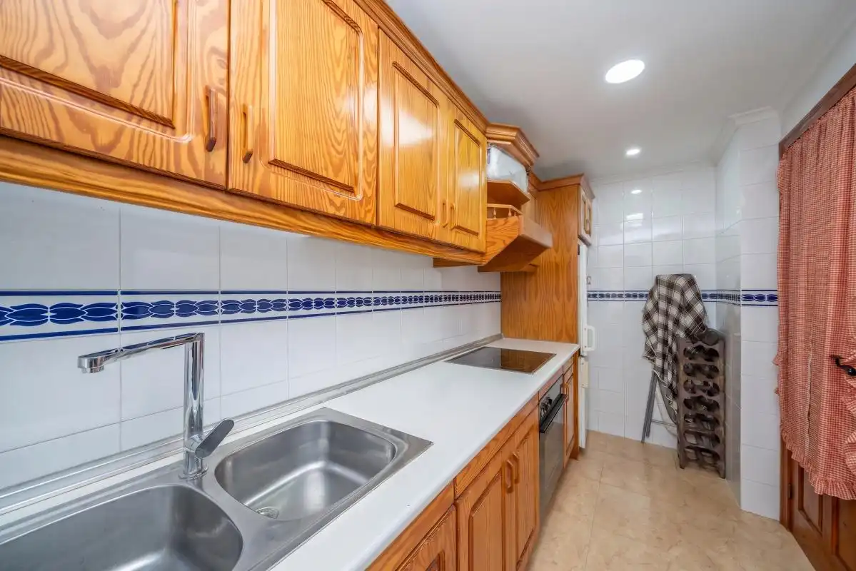 Kitchen of Flat for sale in Guardamar del Segura  with Heating, Private garden and Terrace
