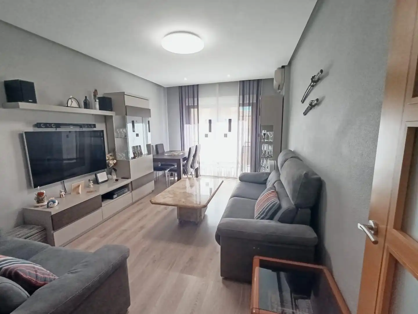 Living room of Flat for sale in Elche / Elx  with Air Conditioner and Storage room