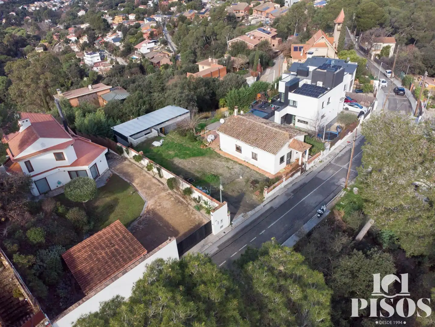 Exterior view of Houses for sale in Sant Cugat del Vallès  with Heating, Private garden and Storage room