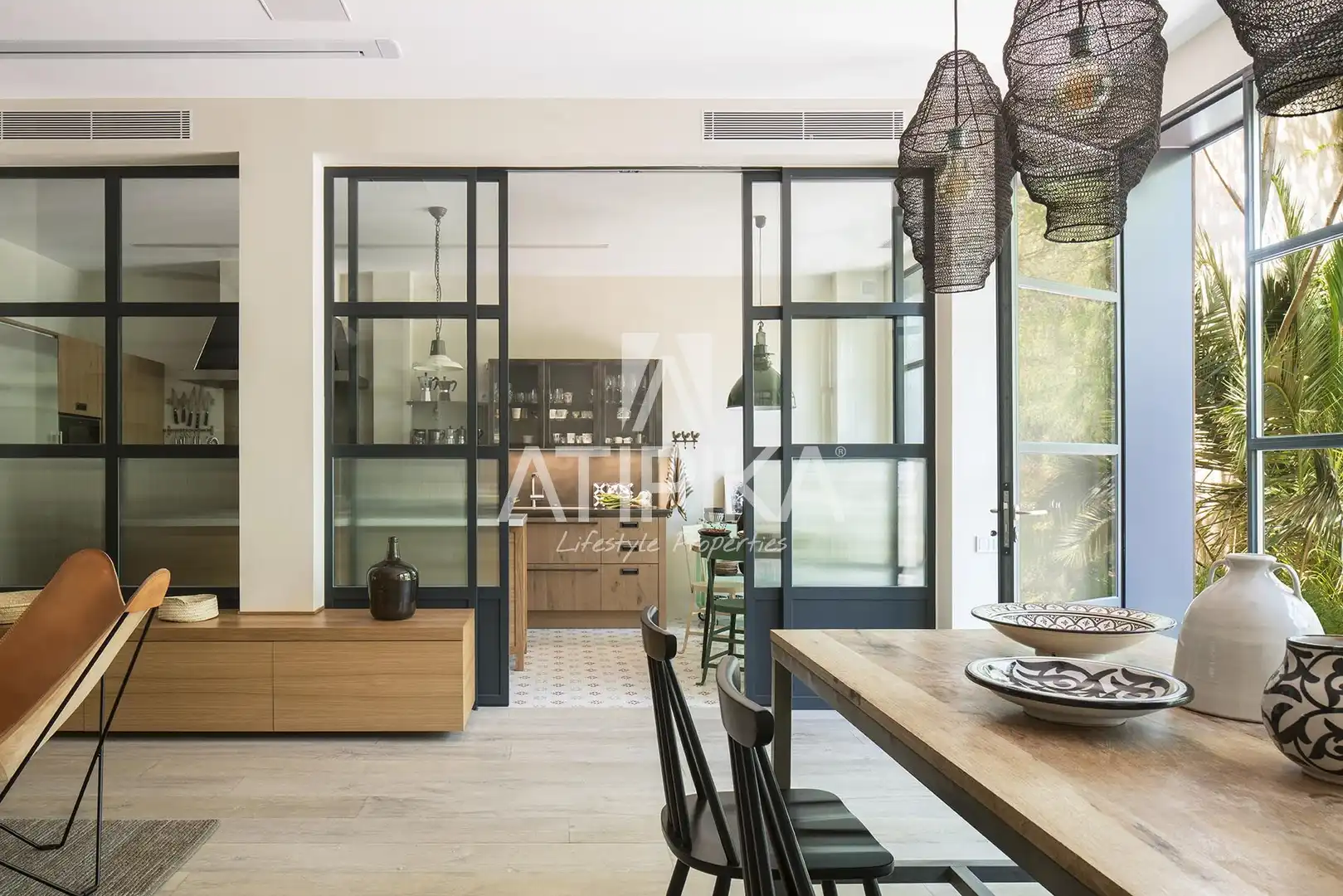 Comedor de Casa o chalet en venta en Barcelona con Aire acondicionado, Calefacción y Trastero