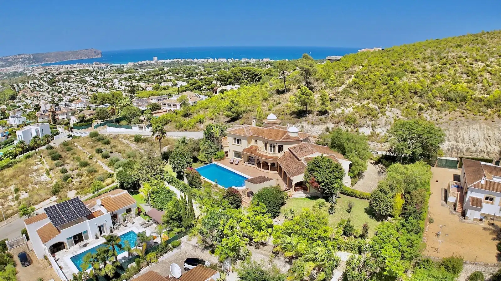 Exterior view of Houses for sale in Jávea / Xàbia  with Heating, Private garden and Terrace