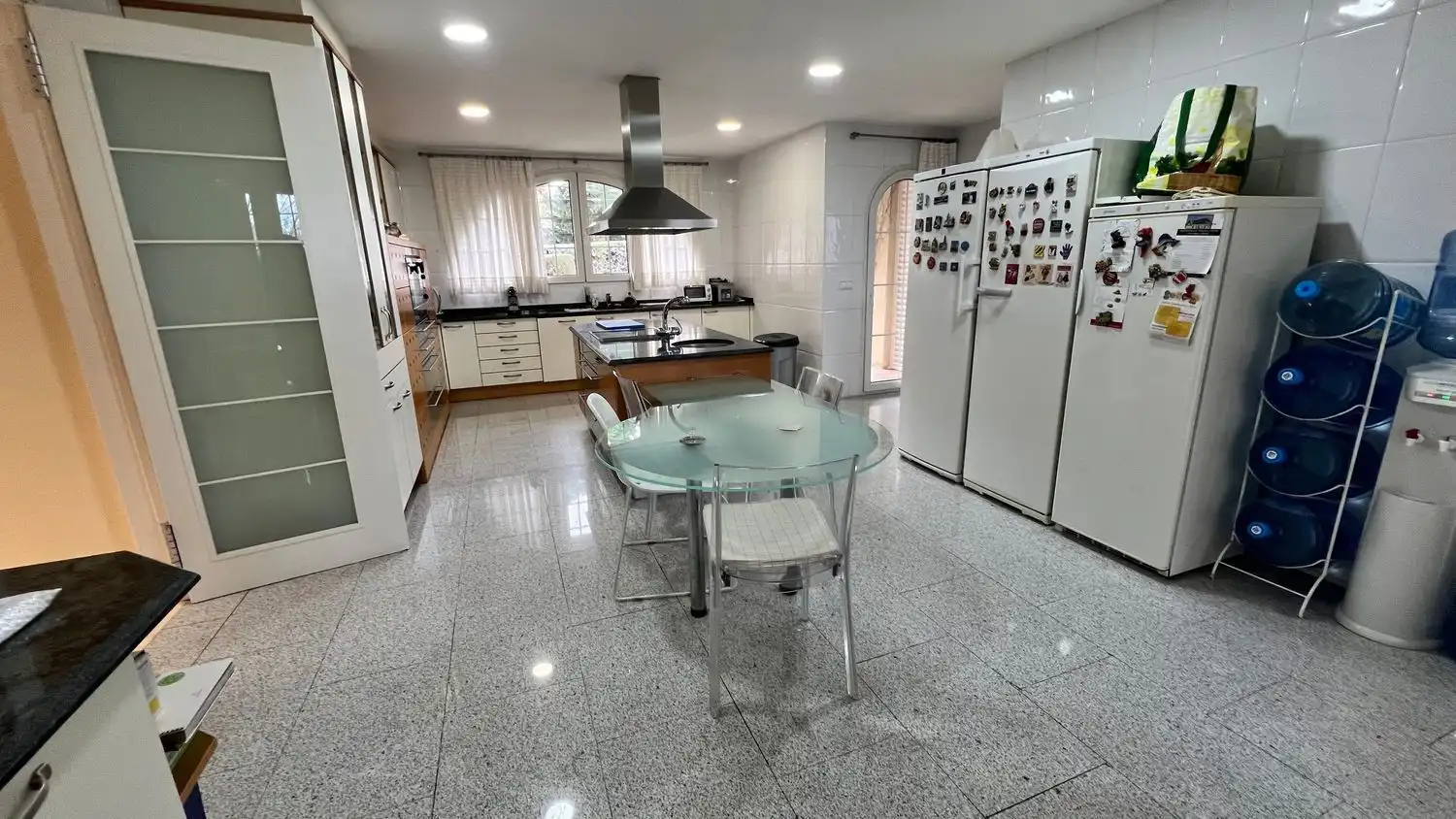 Cuina de Casa o xalet en venda en Villanueva de la Cañada amb Aire condicionat, Calefacció i Terrassa