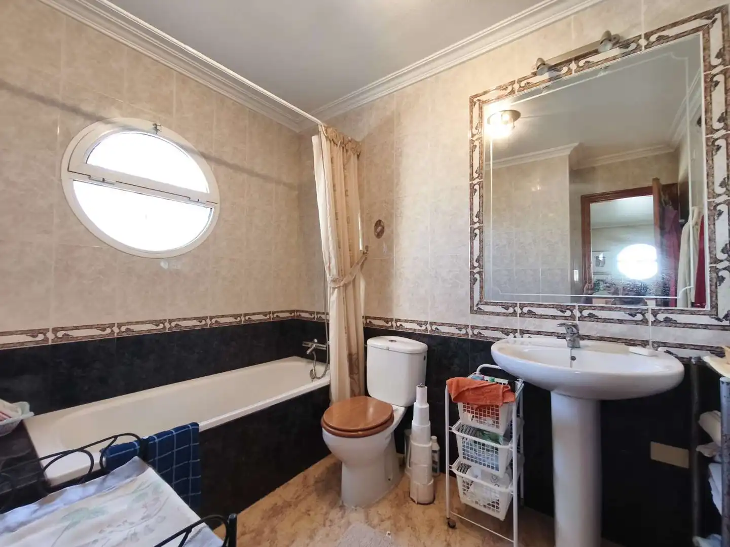 Bathroom of Duplexes for sale in Orihuela  with Air Conditioner, Heating and Swimming Pool