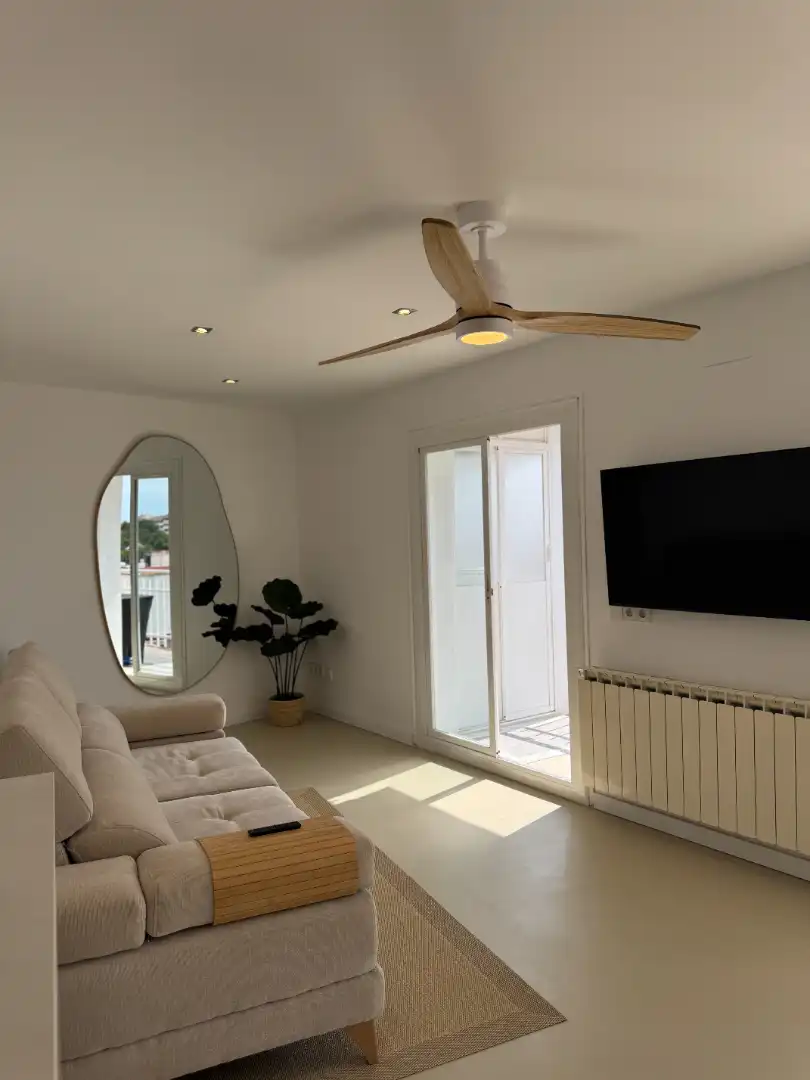 Sala d'estar de Pis en venda en Sant Pol de Mar amb Aire condicionat, Calefacció i Terrassa