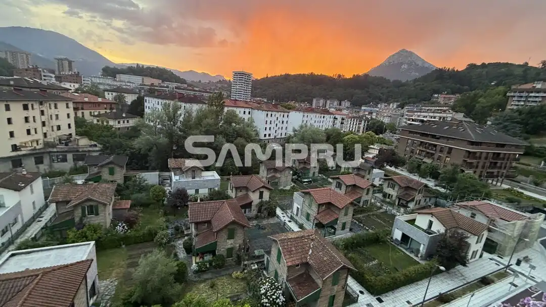 Vista exterior de Casa o chalet en venta en Arrasate / Mondragón con Calefacción y Jardín privado
