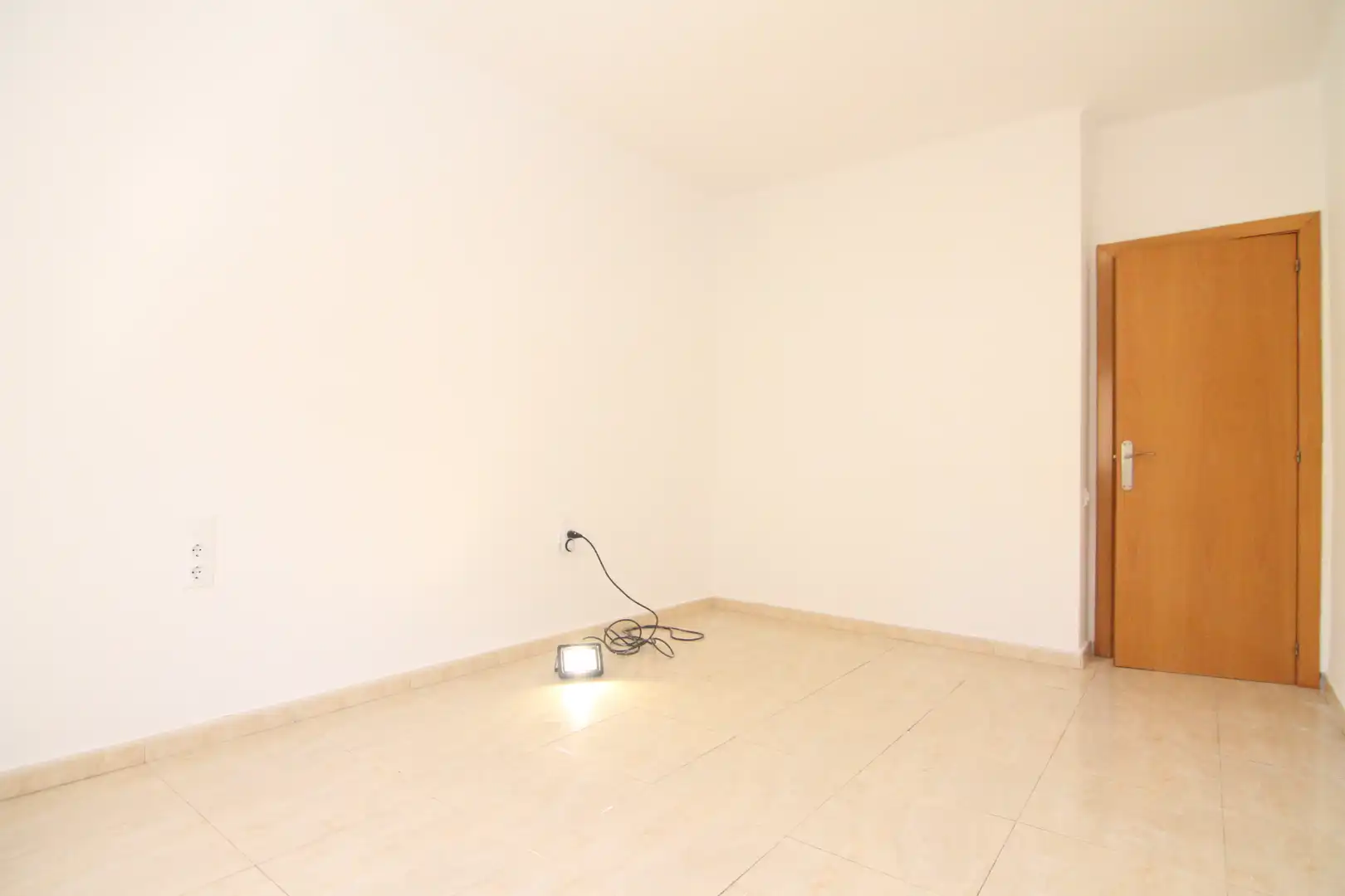 Piso en venta en Olesa de Montserrat con Horno y Alarma