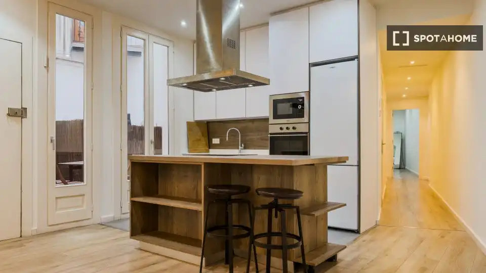 Flat with terrace to rent in Ciutat Vella, imagen 14
