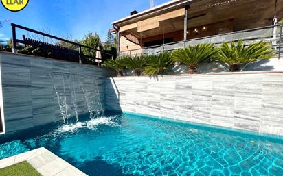 Piscina de Casa o xalet en venda en L'Ametlla del Vallès amb Calefacció, Jardí privat i Terrassa