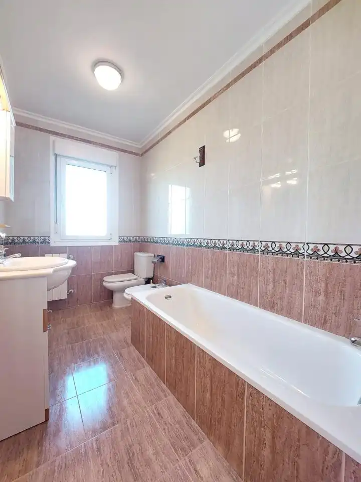 Bathroom of Houses for sale in Gijón   with Heating, Private garden and Terrace