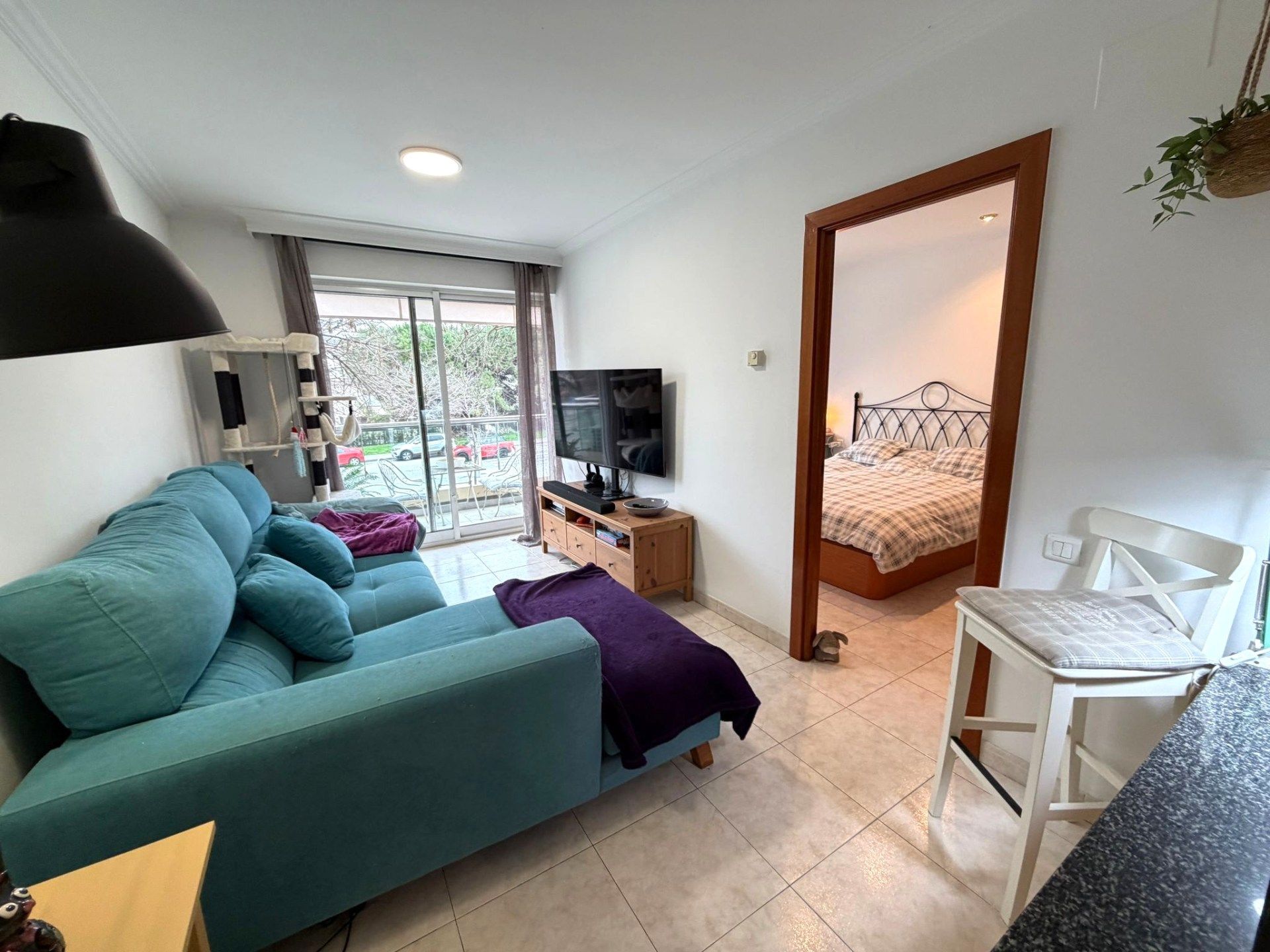 Sala de estar de Estudio en venta en Girona Capital con Calefacción, Terraza y Balcón