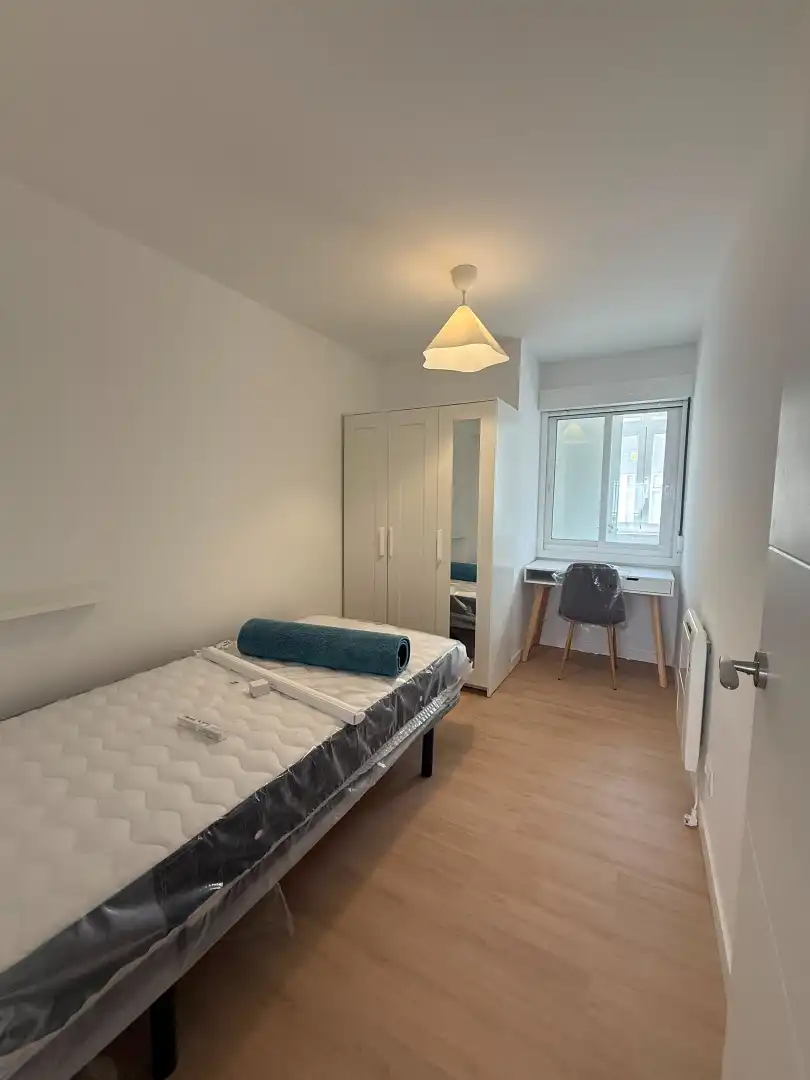 Bedroom of Flat for rent in Ferrol  with Heating, Furnished and Oven
