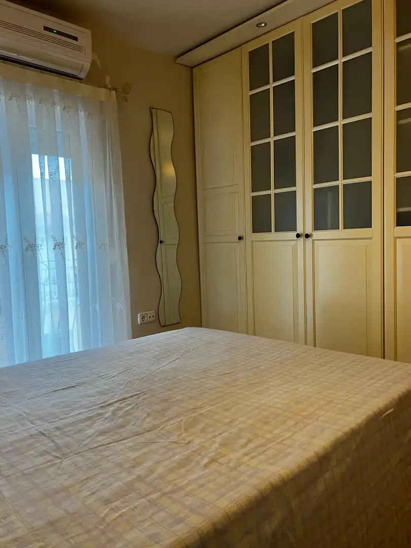 Habitación de Piso de alquiler en Yecla con Aire acondicionado, Calefacción y Jardín privado