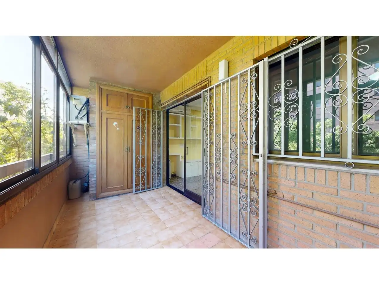 Vista exterior de Piso en venta en Valencia con Aire acondicionado, Calefacción y Jardín privado