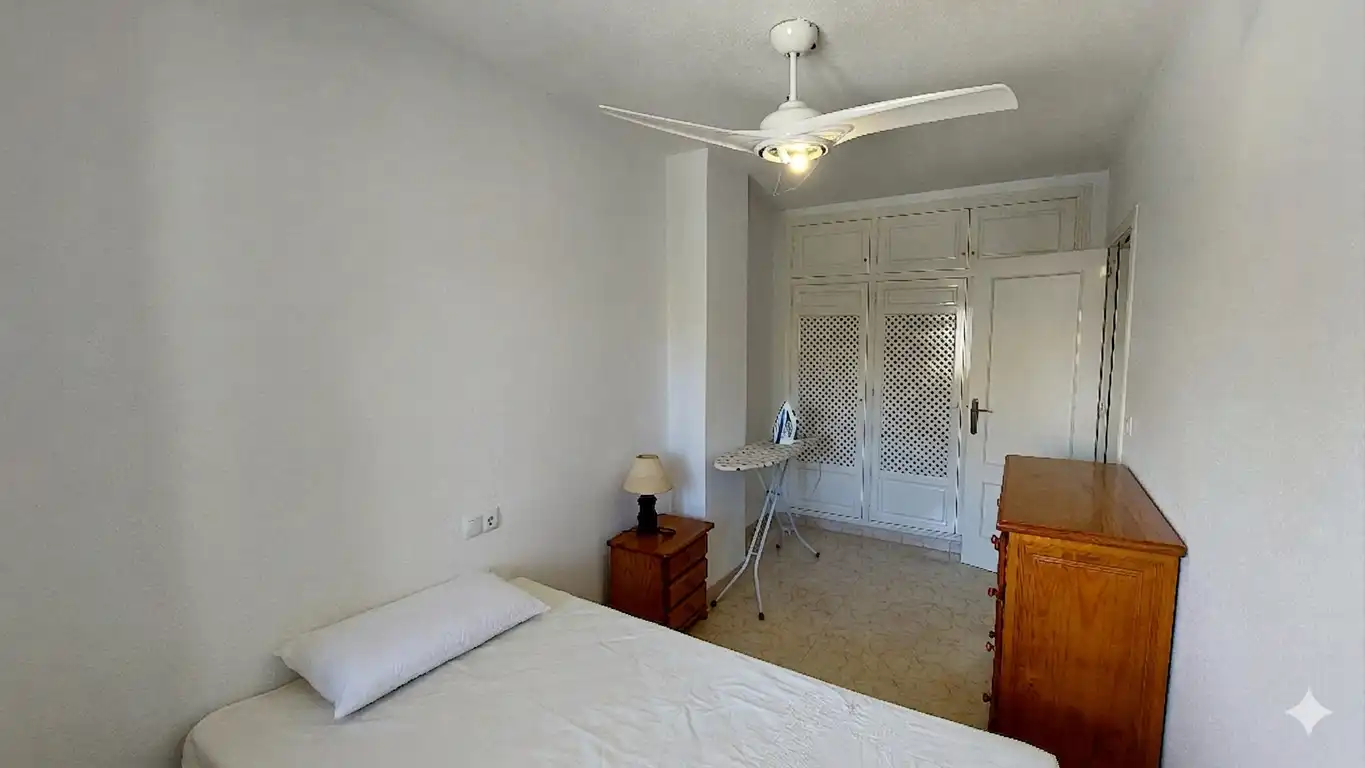 Habitación de Casa adosada en venta en Los Alcázares con Terraza, Amueblado y Horno