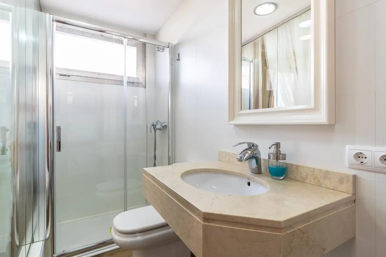 Baño de Ático en venta en  Palma de Mallorca con Aire acondicionado, Calefacción y Parquet