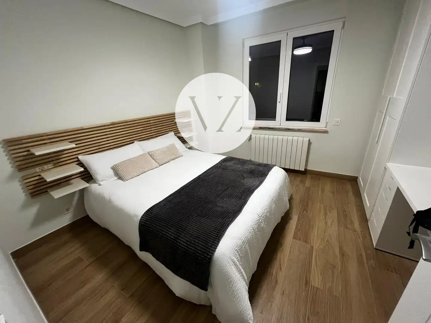 Bedroom of Flat for sale in Salamanca  with Heating, Terrace and Furnished