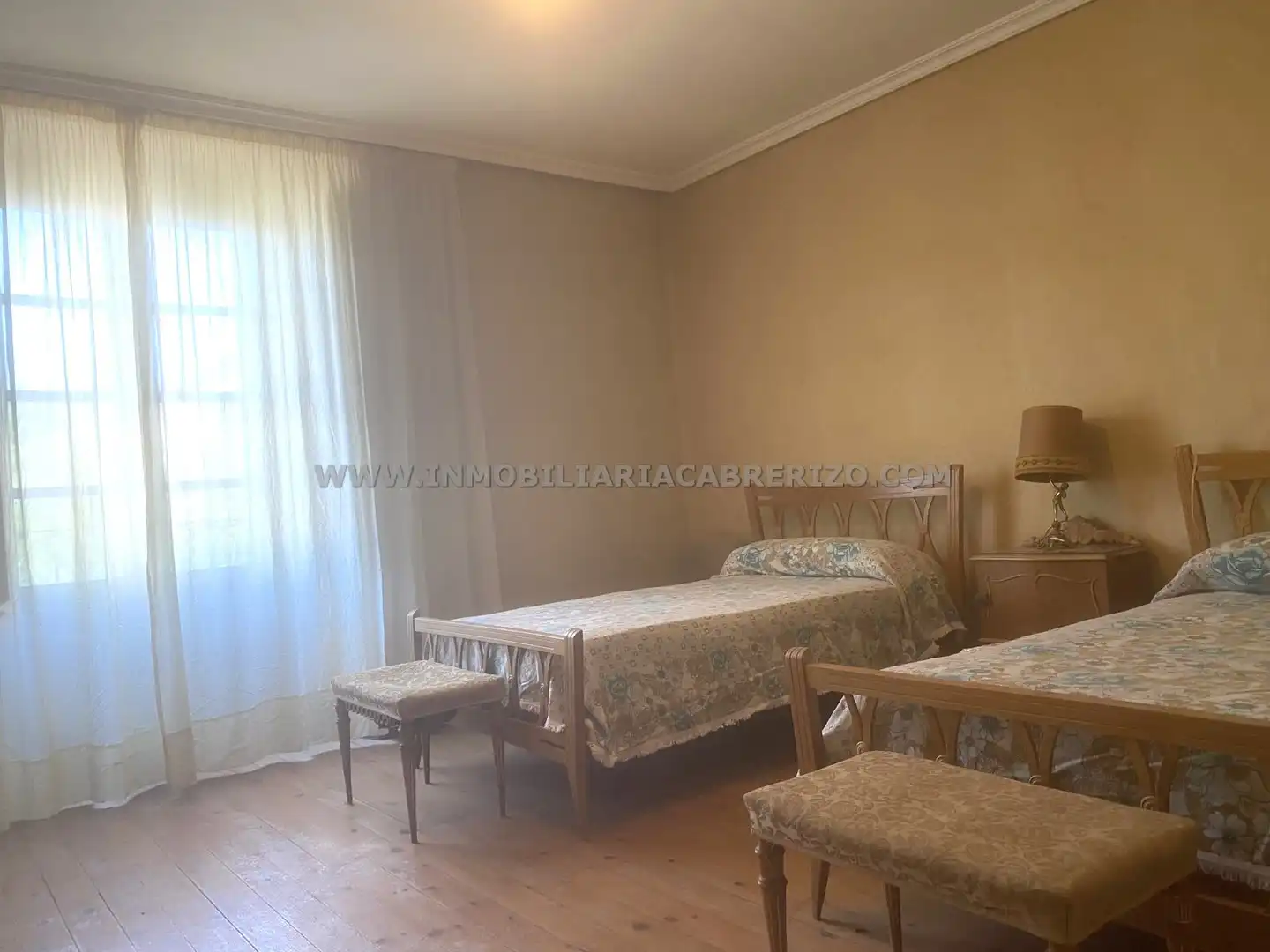 Dormitori de Casa adosada en venda en Obanos amb Calefacció, Parquet i Terrassa