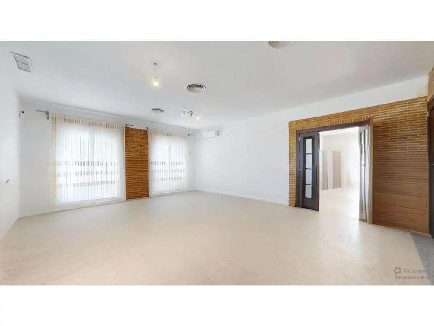 Casa o chalet en venta en Chiva con Jardín privado, Terraza y Trastero