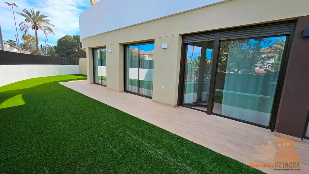 Terraza de Planta baja en venta en Molina de Segura con Aire acondicionado, Jardín privado y Parquet