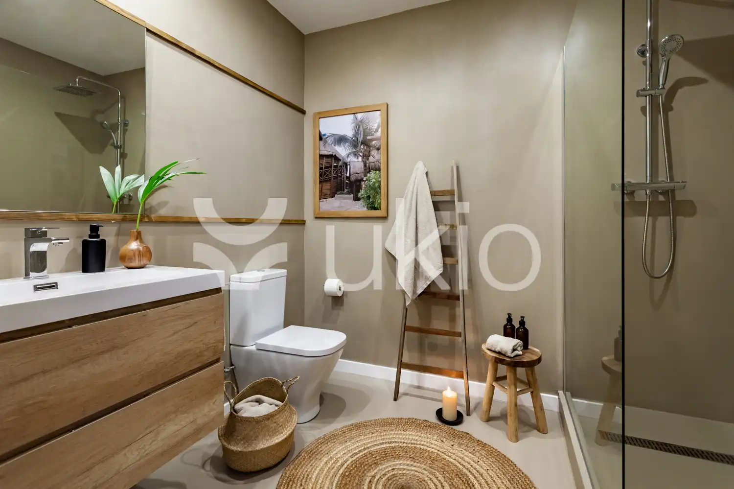 Baño de Apartamento de alquiler en Barcelona con Aire acondicionado, Amueblado y Horno
