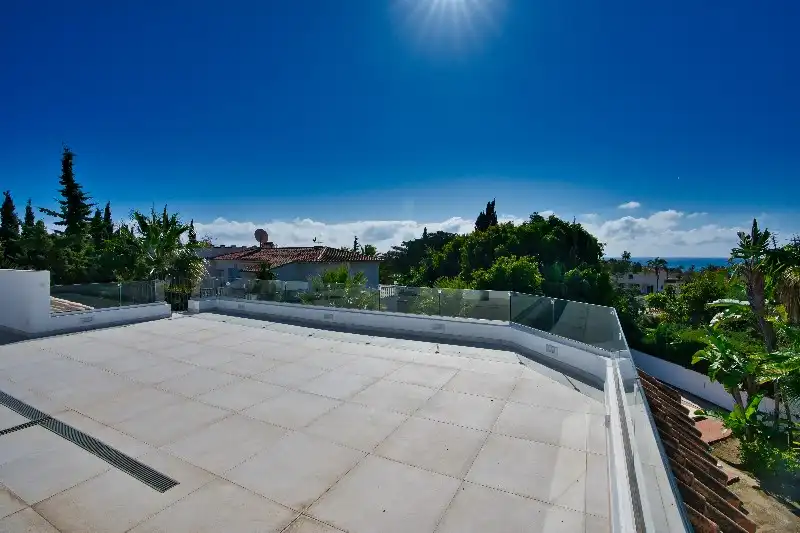 Chalet con piscina en venta en Elviria - Cabopino, imagen 10