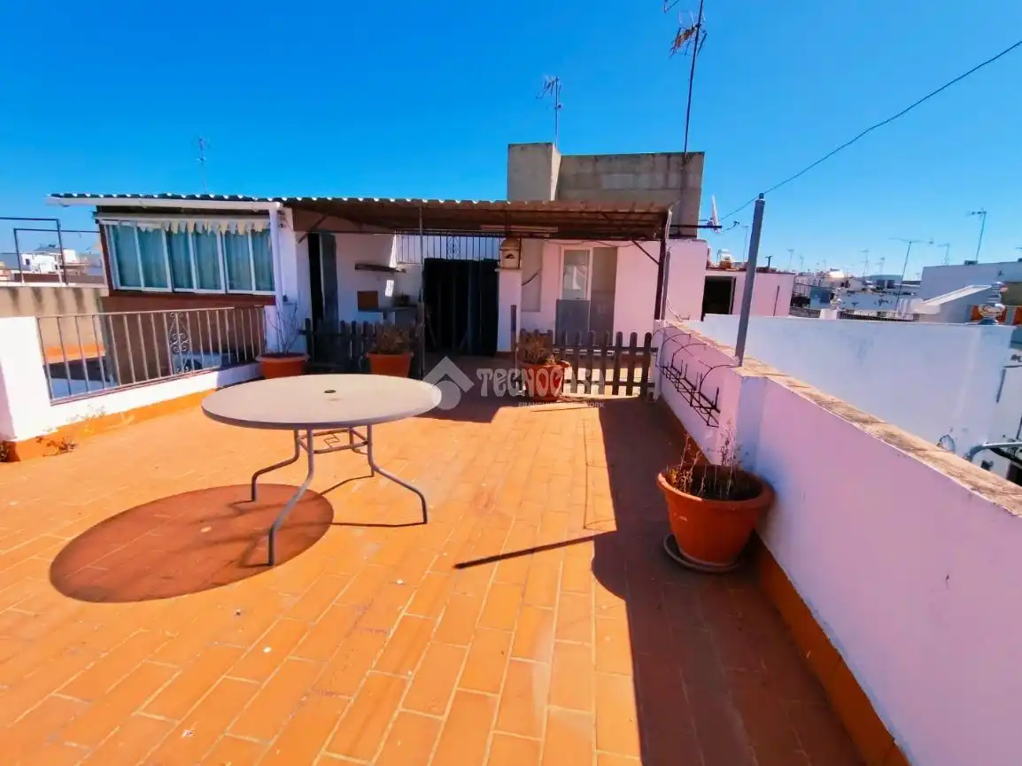 Terraza de Piso en venta en Coria del Río