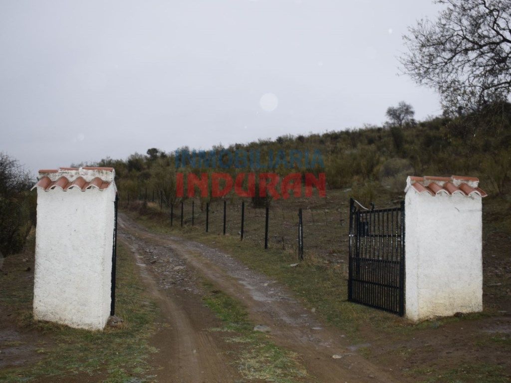 Country house for sale in Valdelacasa de Tajo
