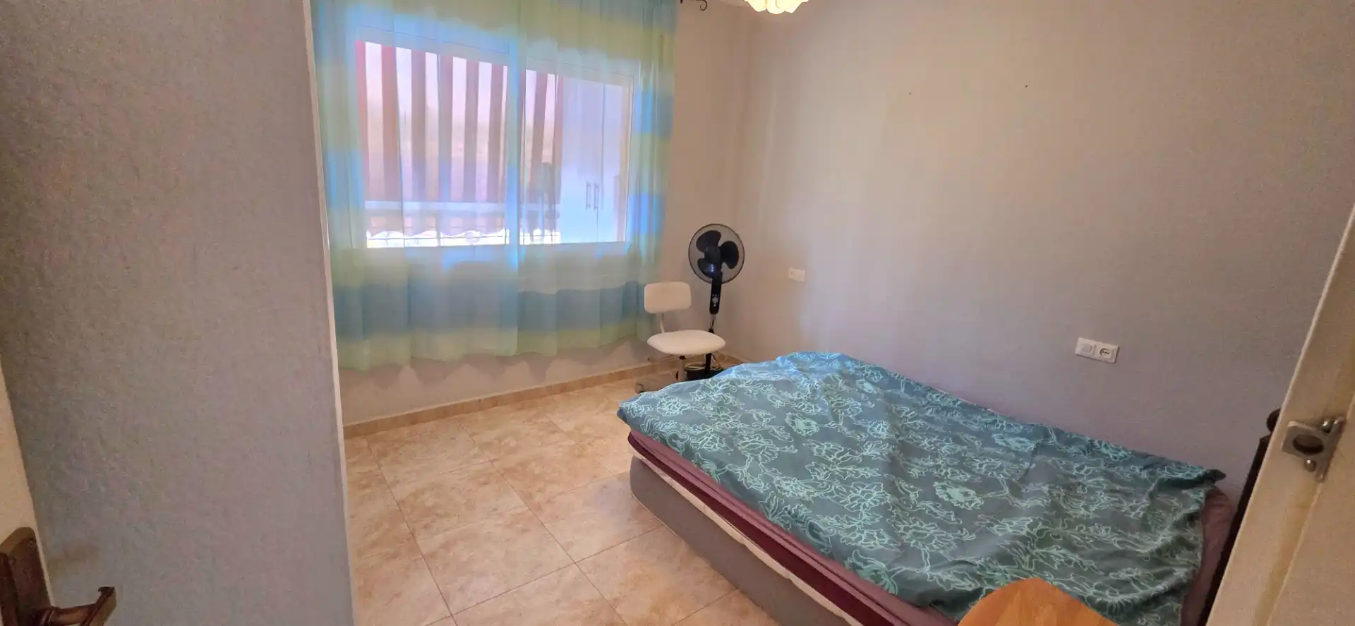 Dormitori de Pis en venda en Fuengirola amb Terrassa i Moblat