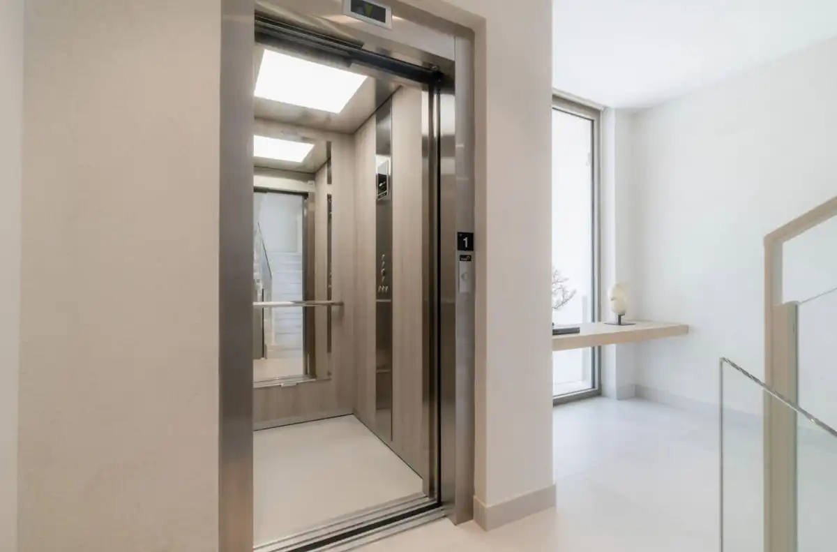 Chalet con piscina en venta en Nueva Andalucía, imagen 11