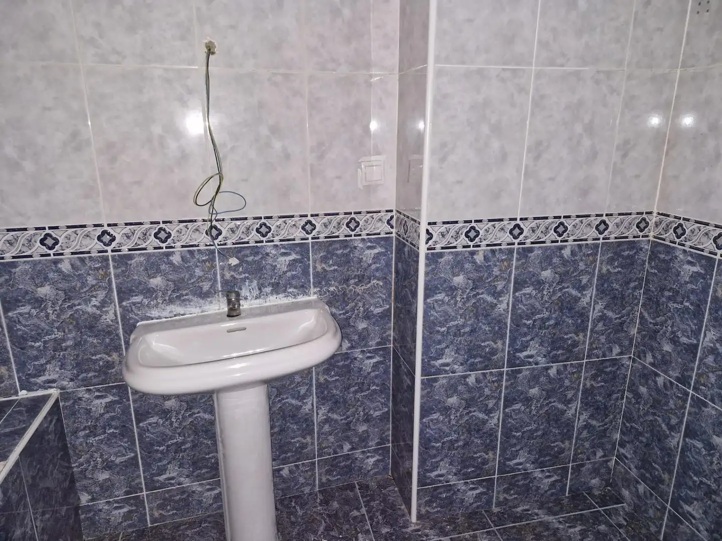 Badezimmer von Wohnung zum Verkauf in Bembibre mit Heizung und Abstellraum