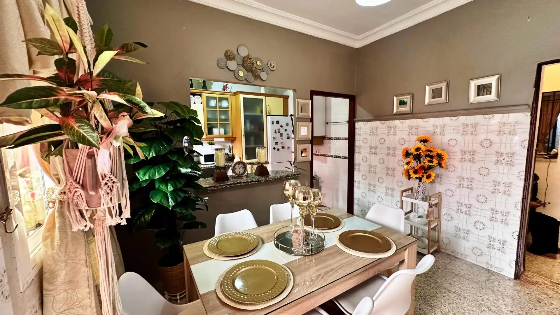 Dining room of Houses for sale in Bormujos  with Air Conditioner, Terrace and Storage room