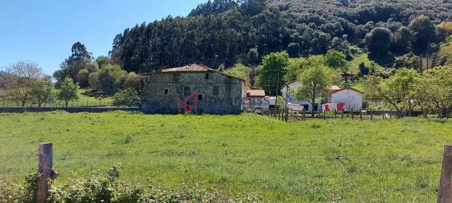 Vista exterior de Finca rústica en venta en Castro-Urdiales