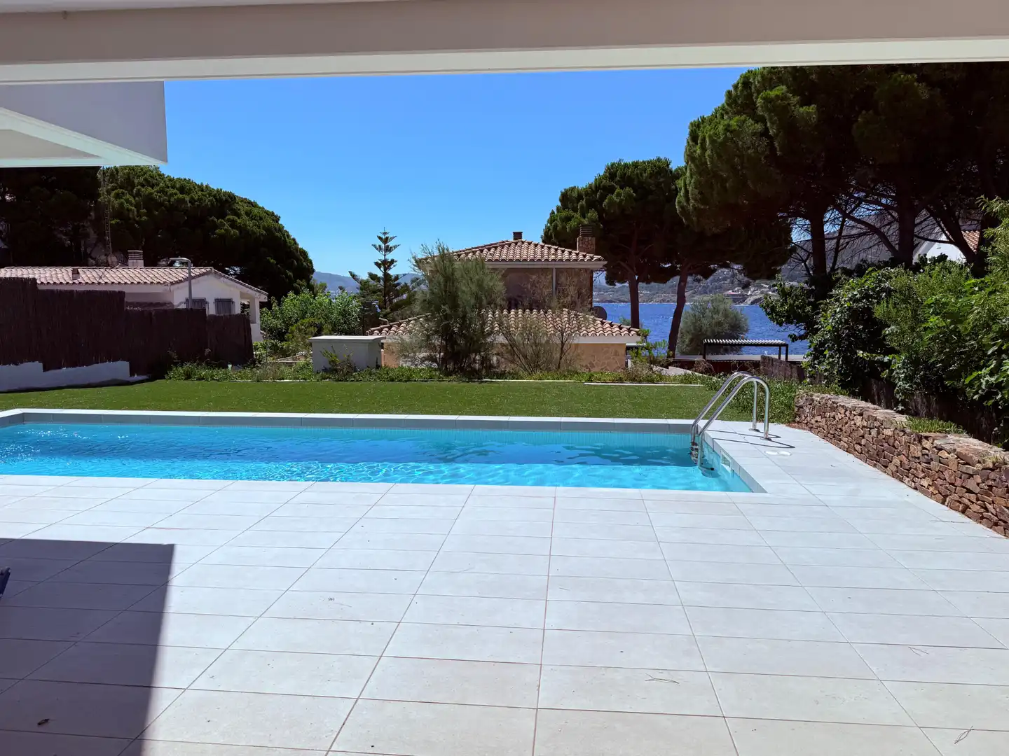 Piscina de Casa o chalet en venta en Llançà con Aire acondicionado, Calefacción y Jardín privado