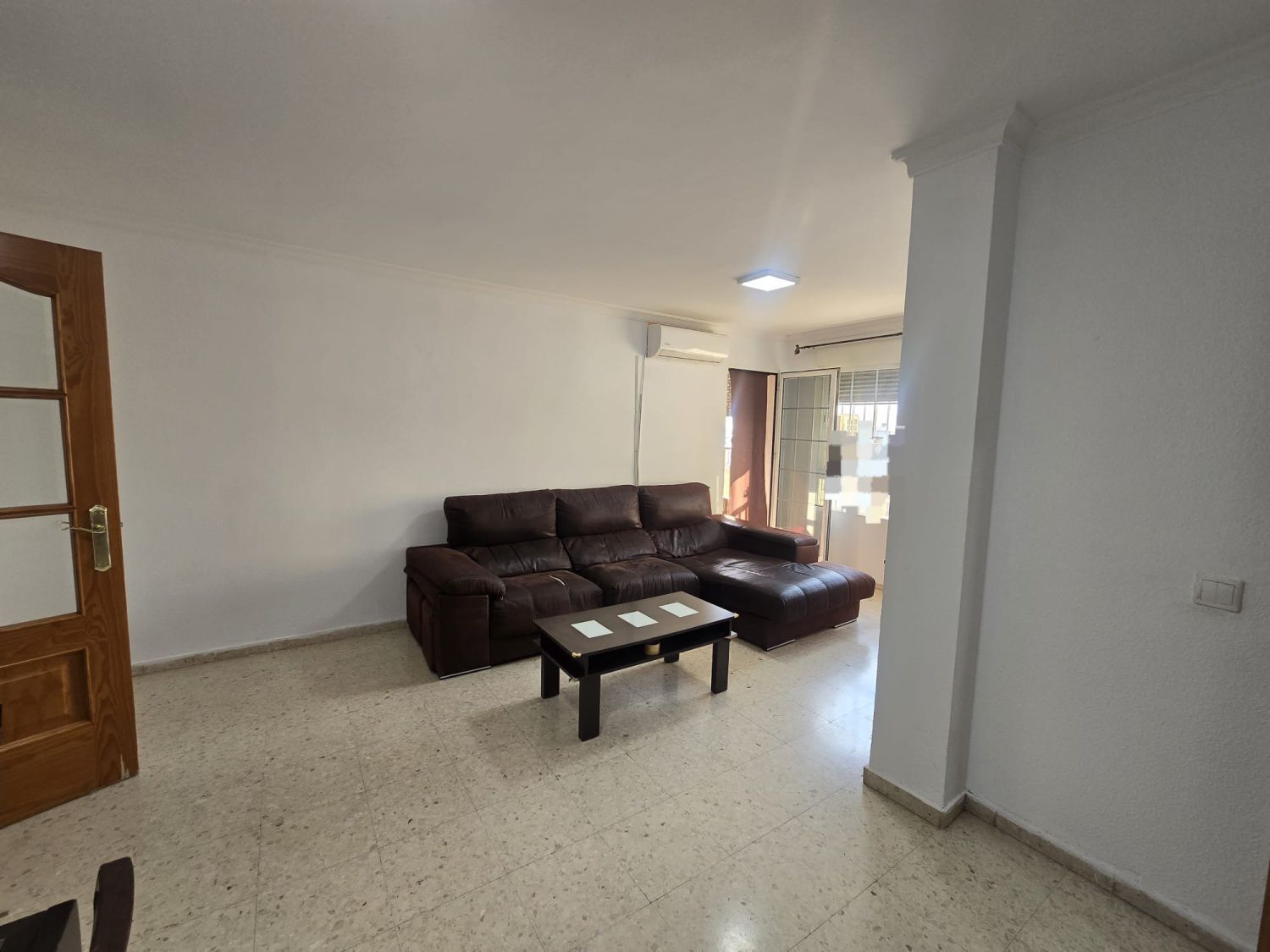 Living room of Flat for sale in Alcalá de Guadaira  with Air Conditioner and Terrace