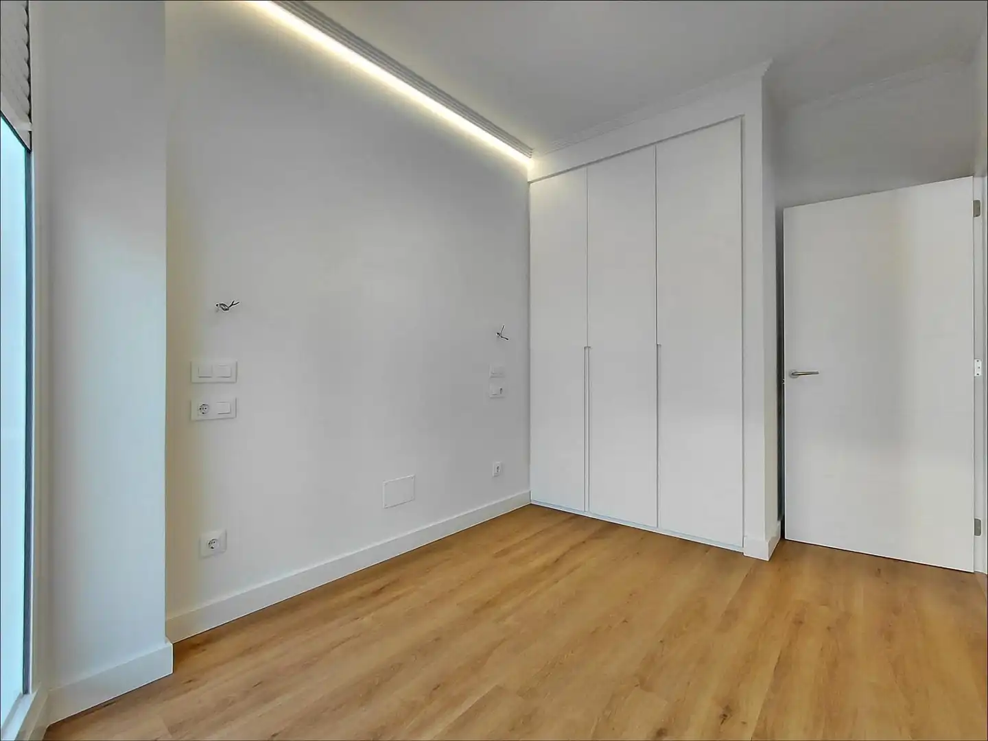 Schlafzimmer von Erdgeschoss zum Verkauf in Sanxenxo mit Heizung, Terrasse und Möbliert